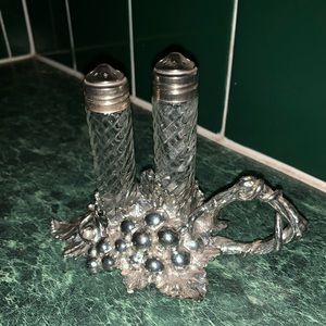 Arthur Court Grape Salt/Pepper Shakers
